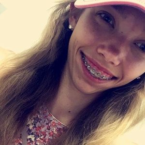 Meet your Posher, Mackenzie